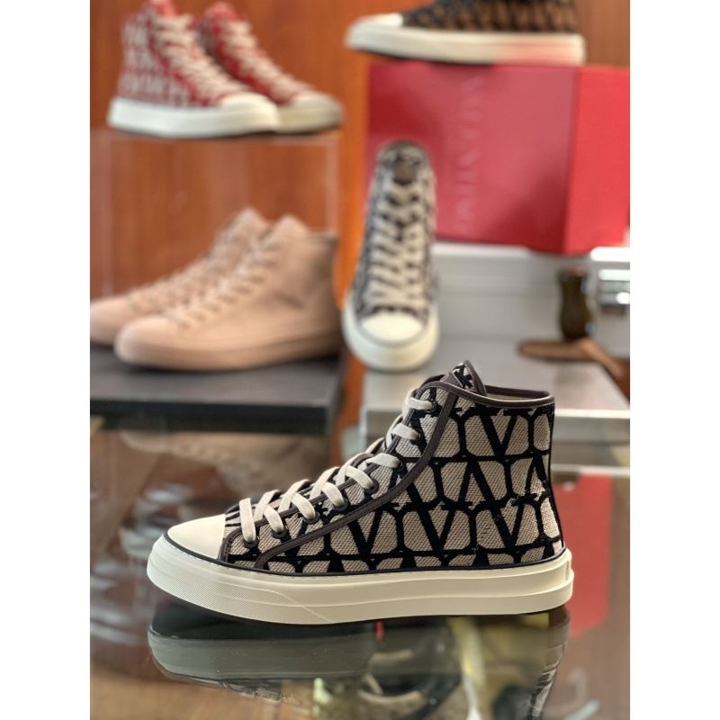 Valentino Sneakers
